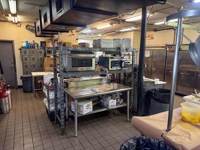 More Photos Of 3000 Elysian Fields Ave, New Orleans Storefront Retail Residential For Sale