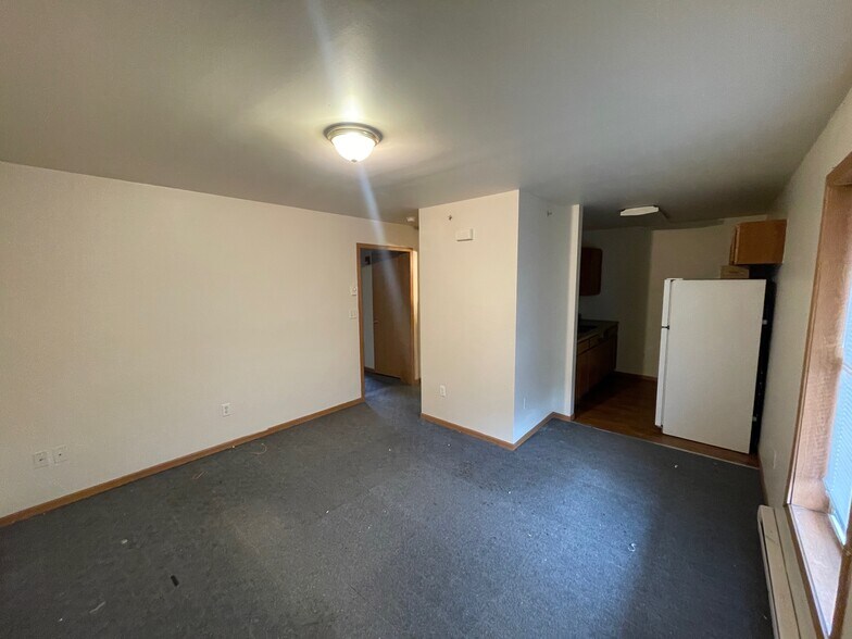 More Photos Of 321 Grove City Rd, Slippery Rock Apartments For Sale