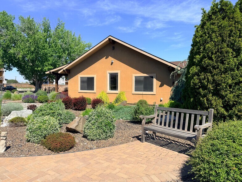 More Photos Of 1212 Columbia Park Trl, Richland Office For Lease