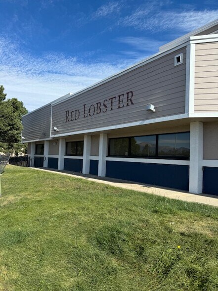 More Photos Of 4925 N Academy Blvd, Colorado Springs General Retail For Sale