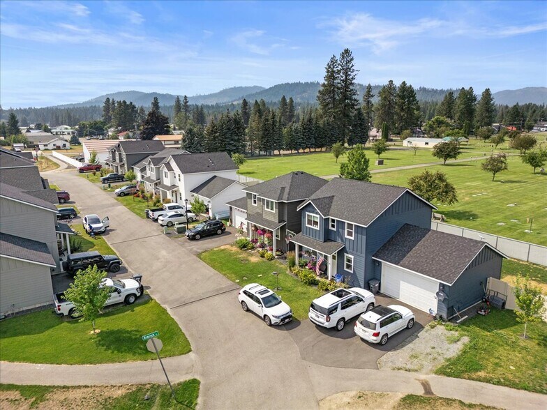 More Photos Of 23 Shooting Star Dr, Priest River Apartments For Sale