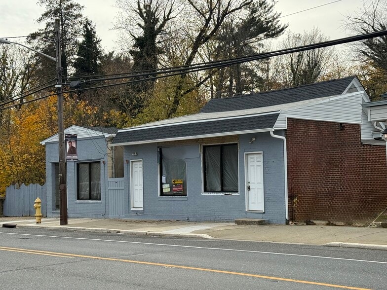 More Photos Of 216 S Black Horse Pike, Blackwood Storefront For Lease