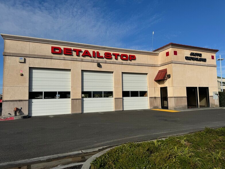 More Photos Of 5215 Redwood Dr, Rohnert Park Auto Repair For Lease