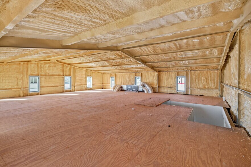 More Photos Of 16680 W Basin St, Odessa Warehouse For Sale