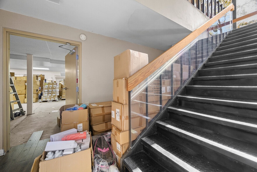 More Photos Of 11 Mayview Rd, Bridgeville Office For Sale