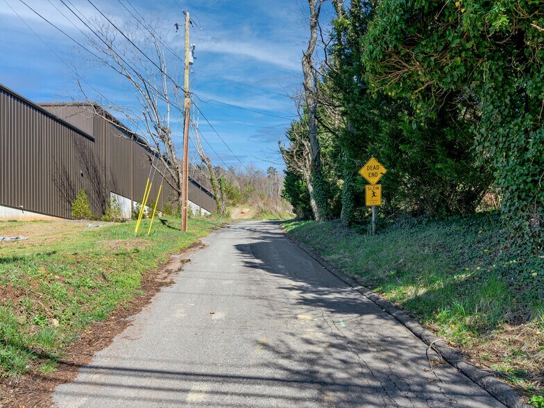 More Photos Of 103 Weaverville Rd, Asheville Land For Sale