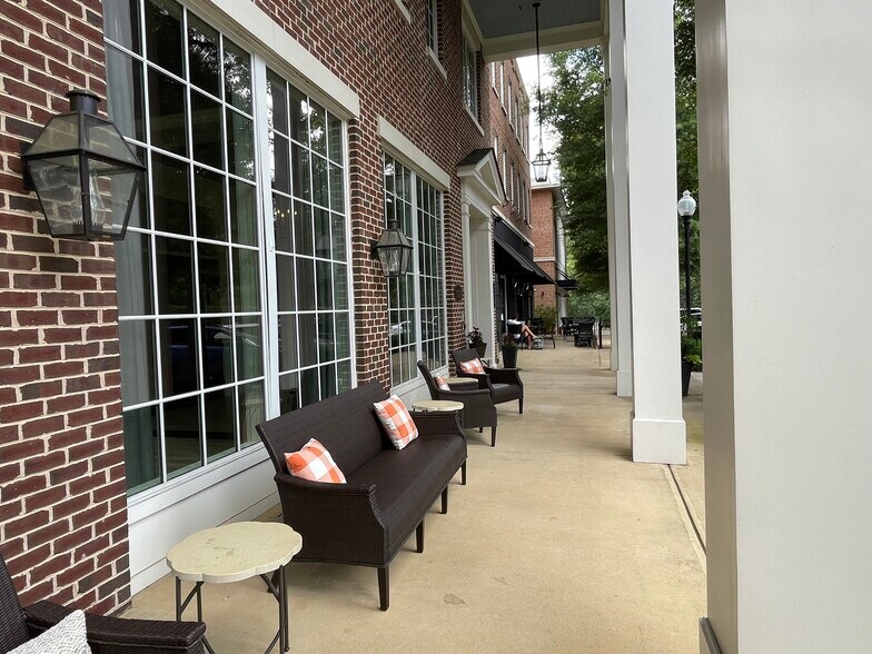 More Photos Of 141-151 Thomas Green Blvd, Clemson Unknown For Lease
