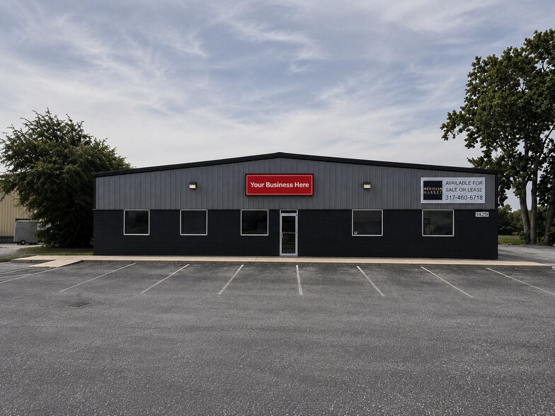 More Photos Of 1429 W Main St, Greenfield Showroom For Lease