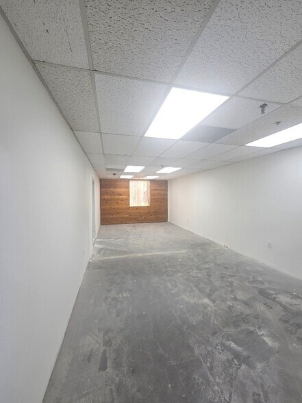 More Photos Of 3443 NW 107th St, Miami Warehouse For Lease