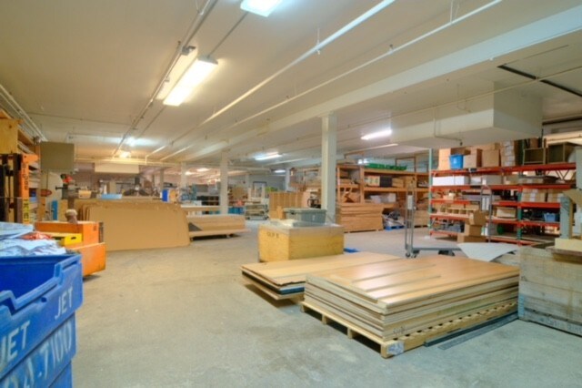 More Photos Of 1 Lexington & Revere Ave, Bethpage Warehouse For Sale