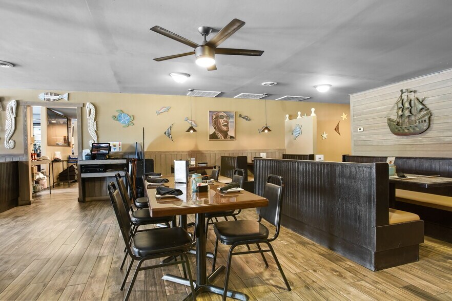 More Photos Of 2633 Holden Beach Rd SW, Holden Beach Restaurant For Sale