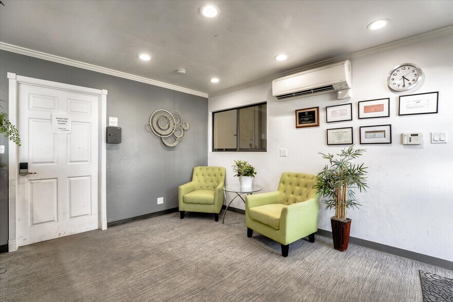 More Photos Of 1165-1169 N 5th St, San Jose Service For Sale