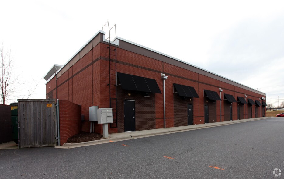 More Photos Of 252 Turnersburg Hwy, Statesville Freestanding For Lease