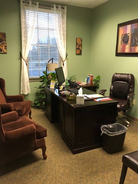 More Photos Of 1637 Athens Hwy, Grayson Office For Sale