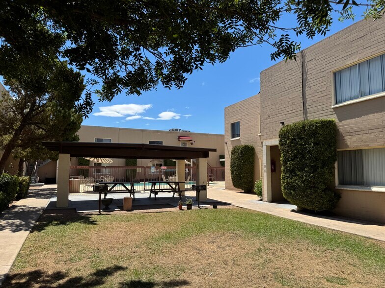 More Photos Of 5160 E Bellevue St, Tucson Apartments For Sale