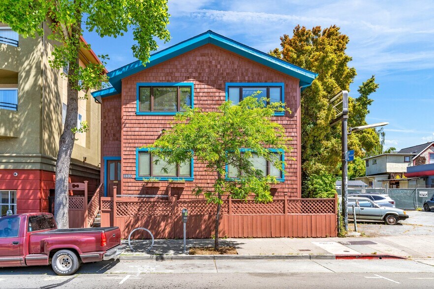 Primary Photo Of 1633 University Ave, Berkeley Office For Sale
