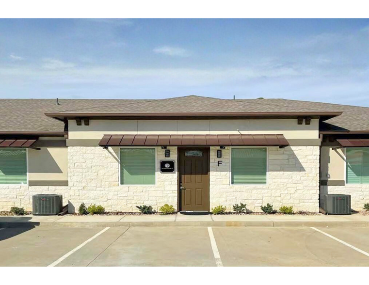 Primary Photo Of 17138 N Eldridge Pky, Tomball Medical For Lease