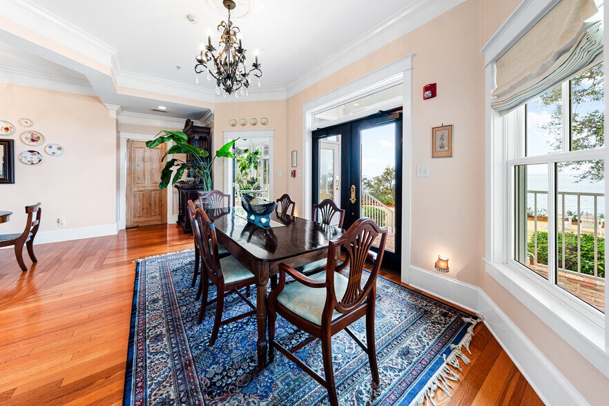 More Photos Of 202 S Mobile St, Fairhope Hospitality For Sale