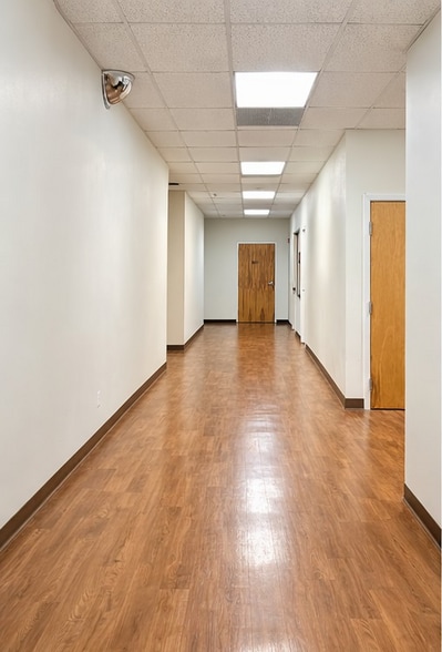 More Photos Of 7545 Little Rd, New Port Richey Office For Sale