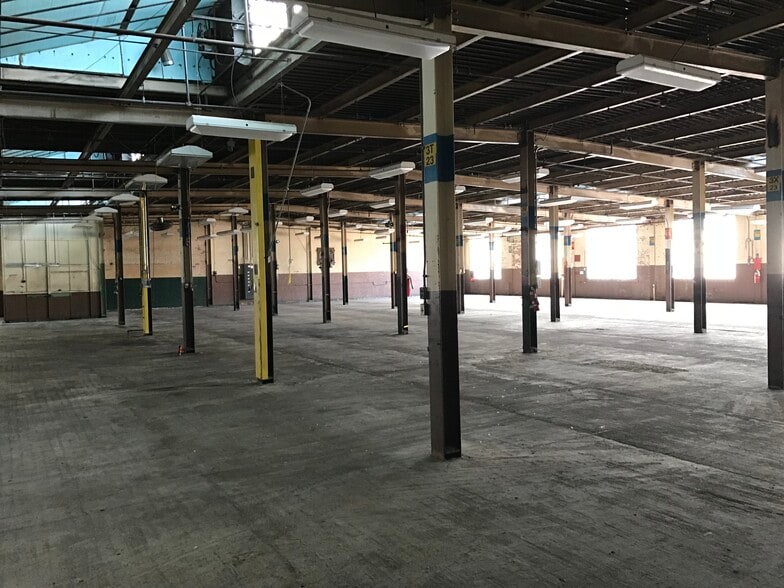More Photos Of 540 Mayer St, Bridgeville Manufacturing For Lease