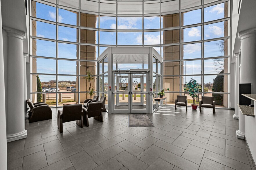 More Photos Of 6032 Innovation Way, Keller Loft Creative Space For Sale