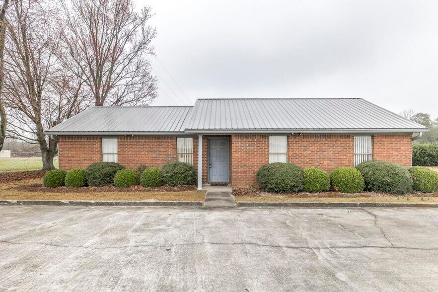 Primary Photo Of 231 Riverview, Oglethorpe Office For Sale
