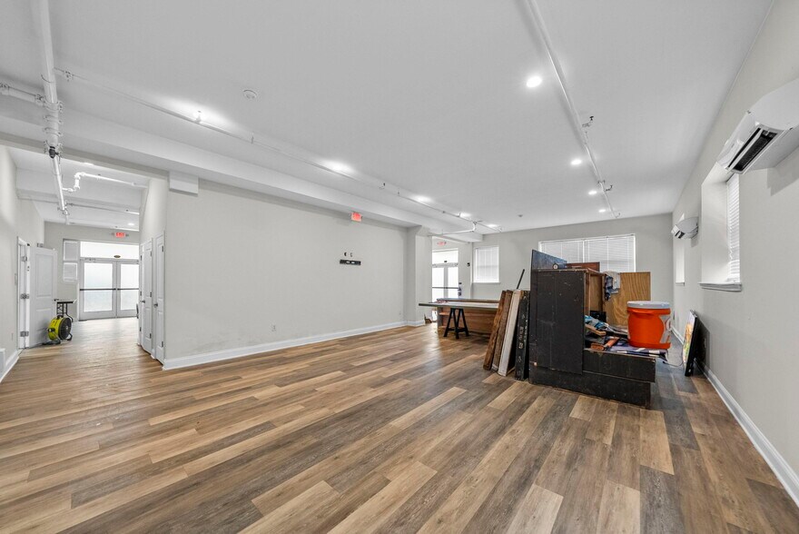 More Photos Of , Ewing Unknown For Sale