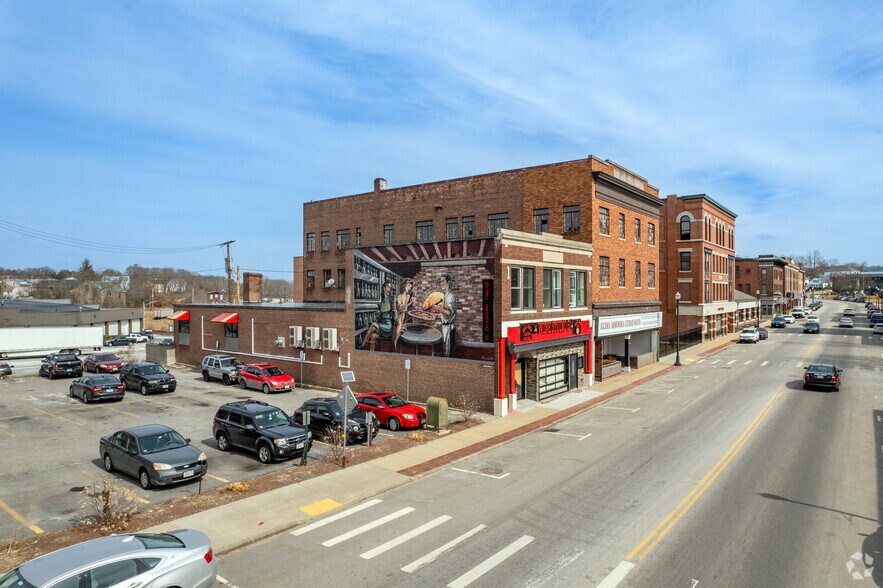 More Photos Of 175 Main St, Webster Restaurant For Sale