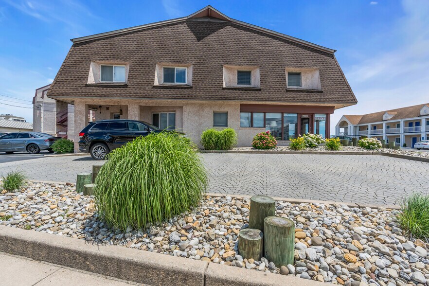 More Photos Of 1008 Ocean Ave, Point Pleasant Beach Hotel For Sale