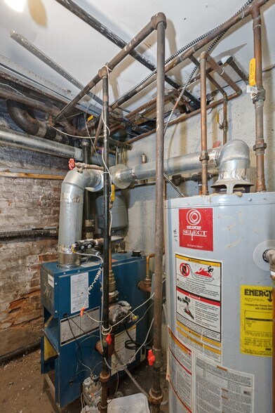 More Photos Of 155 W 9th St, Brooklyn Multifamily For Sale