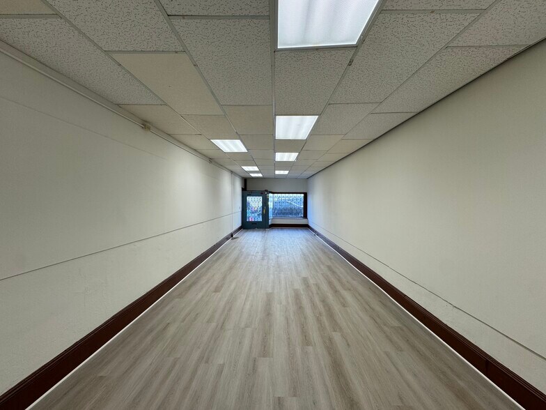 More Photos Of 1551-1555 Clement St, San Francisco Storefront Retail Residential For Lease