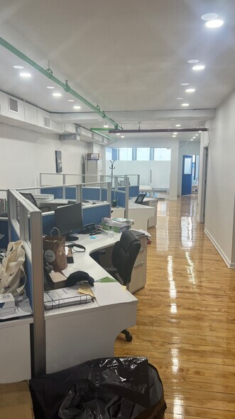 More Photos Of 2035 Second Ave, New York Office For Sale