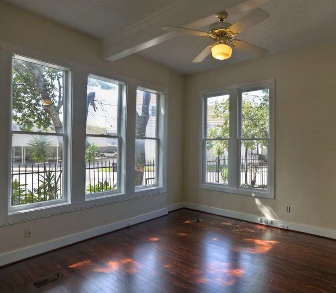 More Photos Of 2918 Bagby, Houston Office For Lease