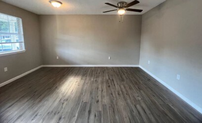 More Photos Of 409 E Woodward St, Vienna Apartments For Sale