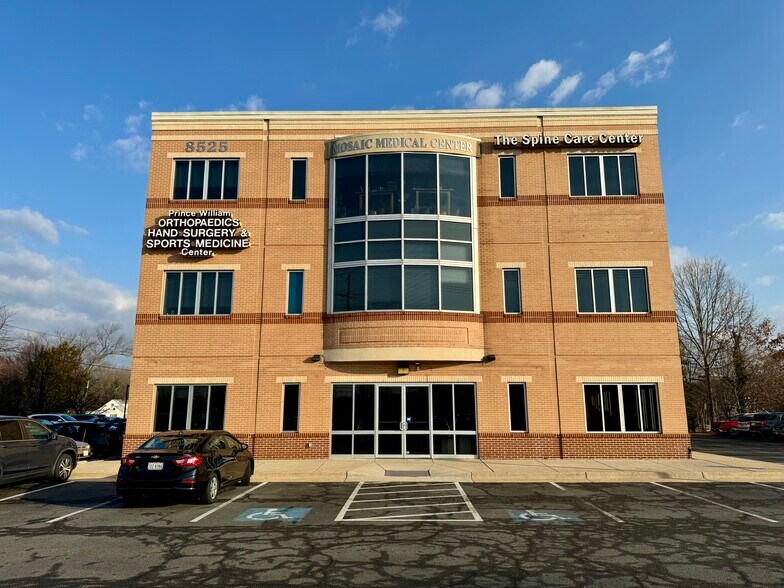 More Photos Of 8525 Rolling Rd, Manassas Medical For Lease