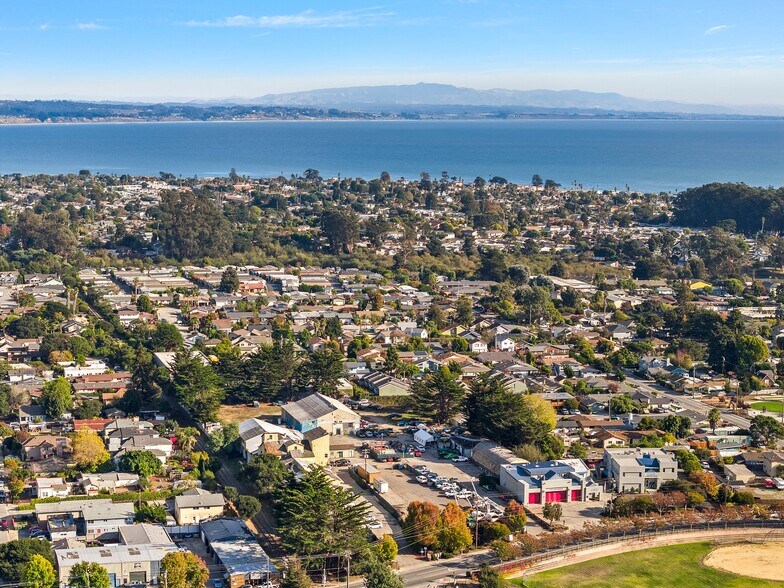 More Photos Of 980 17th Ave, Santa Cruz Warehouse For Sale