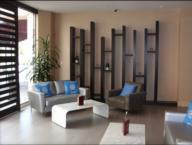 More Photos Of 601 S Palos Verdes St, San Pedro Hotel For Sale