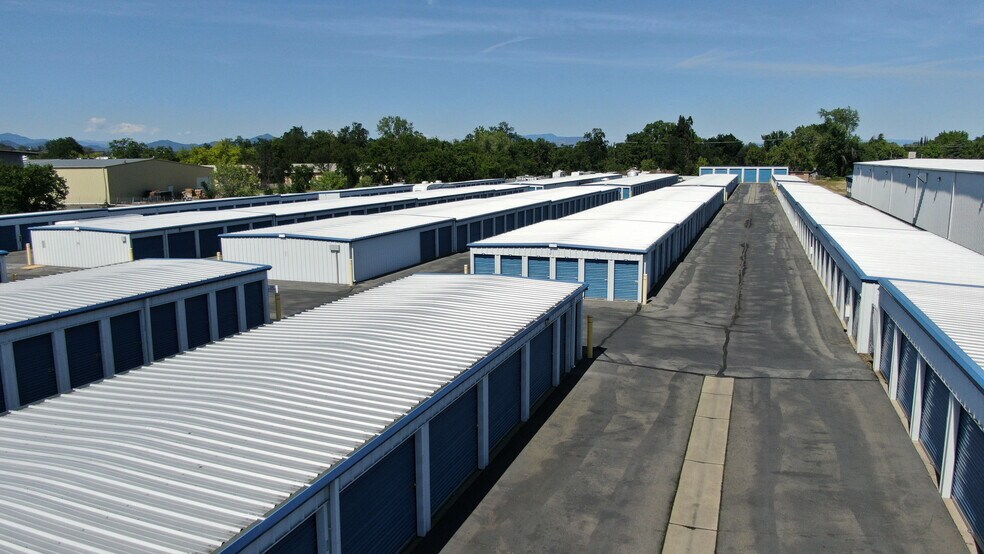 More Photos Of 2410 Progress Rd, Redding Self Storage For Sale