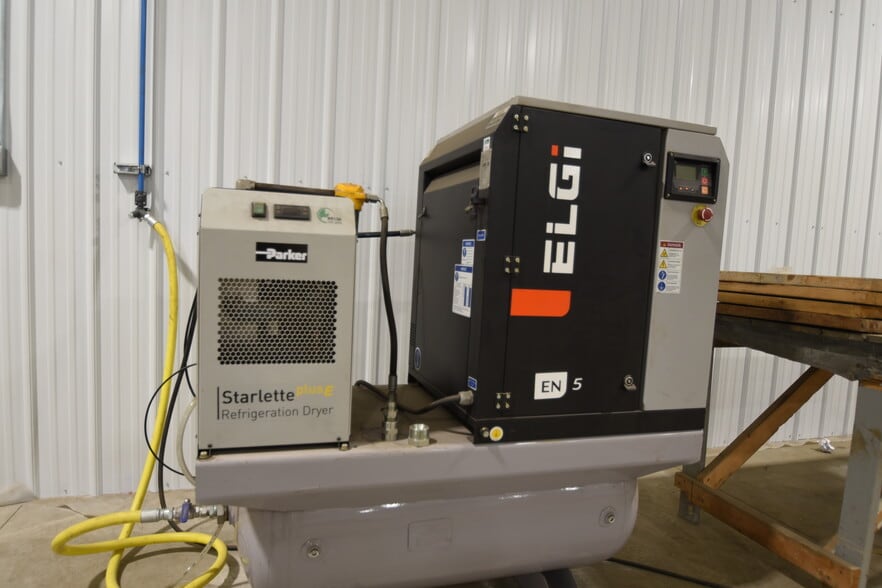 More Photos Of 3018 24th Ave S, Moorhead Warehouse For Lease