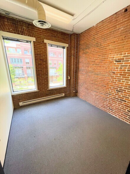 More Photos Of 1440 Blake St, Denver Office For Sale
