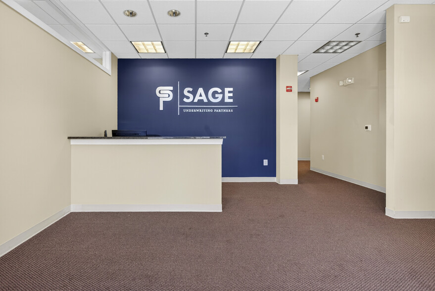 More Photos Of 46165 Westlake Dr, Sterling Medical For Sale