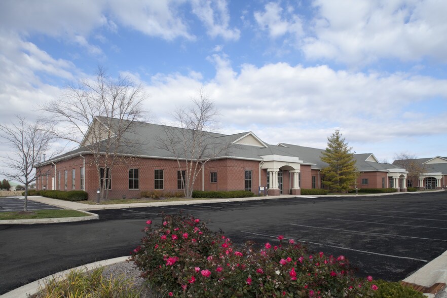 Primary Photo Of 2312-2330 S Dixon Rd, Kokomo Medical For Lease