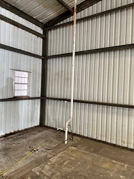 More Photos Of 2440 E Highway 377, Granbury Light Distribution For Sale