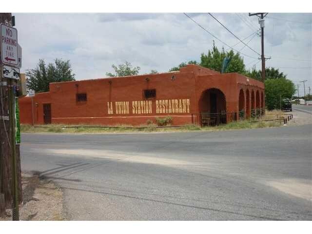 Primary Photo Of 3117 Highway 28, Anthony Restaurant For Sale