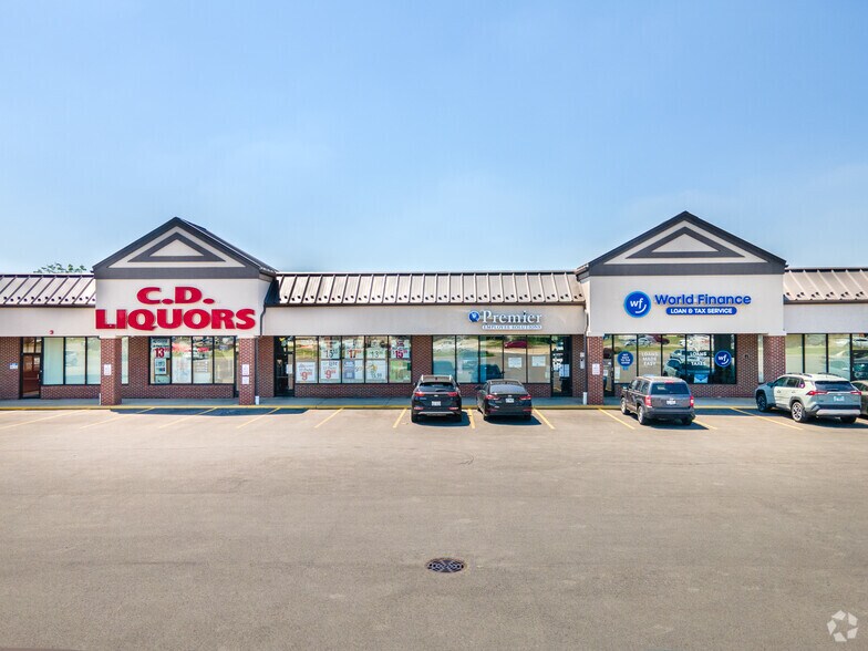 More Photos Of 2400 Caton Farm Rd, Crest Hill Unknown For Lease