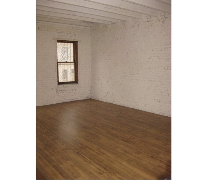 More Photos Of 4424 3rd Ave, Brooklyn Storefront Retail Residential For Sale