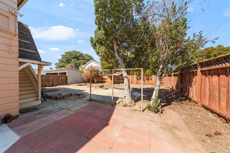 More Photos Of 327 Grand Blvd, San Mateo Multifamily For Sale