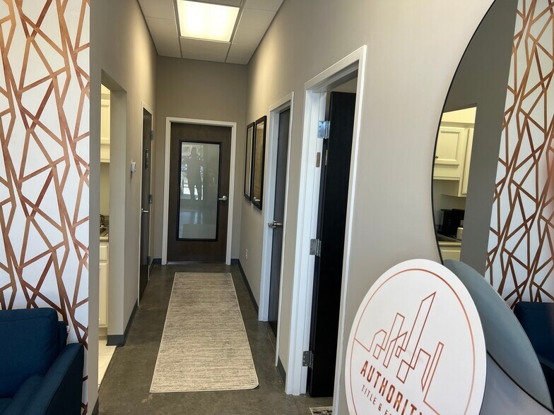 More Photos Of 319 Hickerson Dr, Murfreesboro Light Distribution For Lease