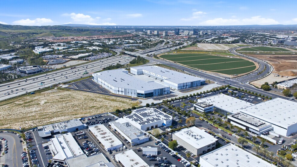 More Photos Of 15 Whatney, Irvine Research And Development For Lease