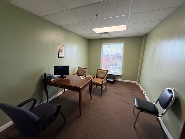 More Photos Of 6400 E Broad St, Columbus Medical For Sale